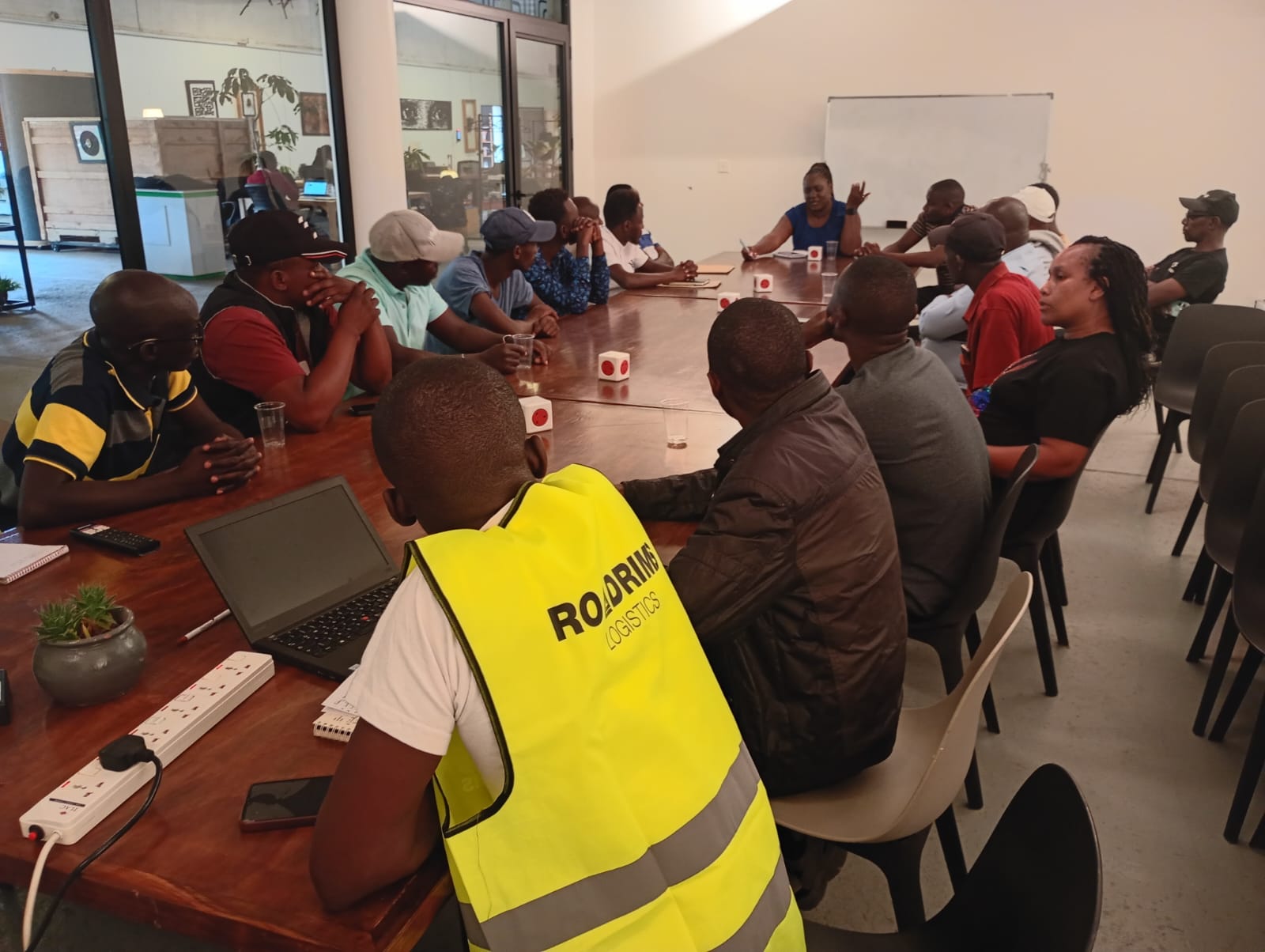 Roadrims Competitive Edge - Gain a strategic advantage in the digital logistics landscap...